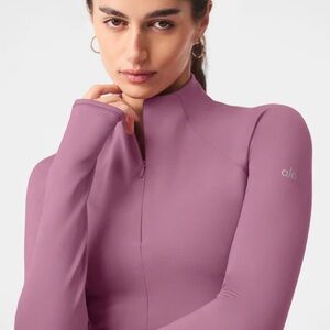 ALO AIRLIFT WINTER WARM 1/4 ZIP LONG SLEEVE - SOFT MULBERRY New